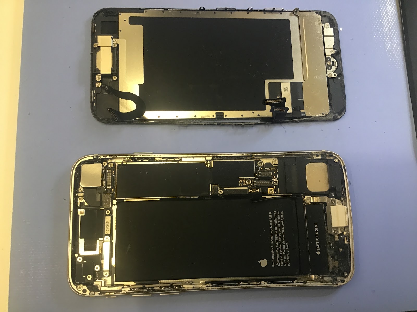 iPhoneSE3バッテリー修理　データをそのまま・最短即日修理のスマホ修理工房西八王子店にご相談ください！